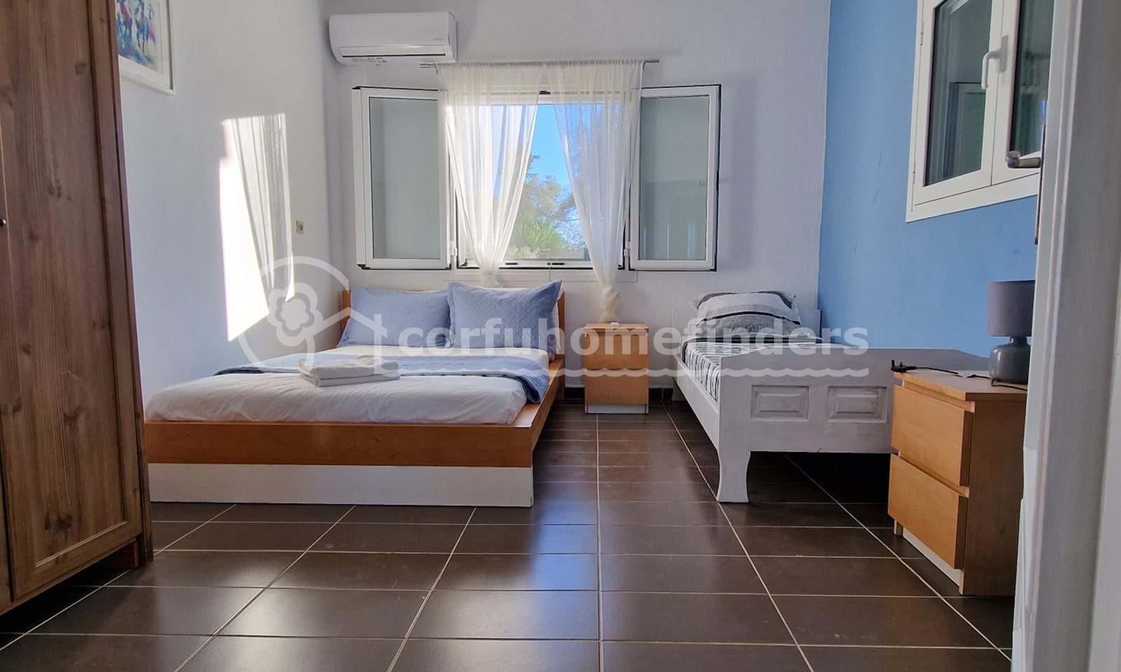 Listing photograph 5 of 17 of the house in Agios Nikolaos, published by Corfu Home Finders.