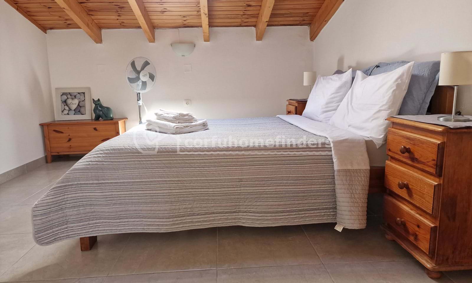 Listing photograph 11 of 17 of the house in Agios Nikolaos, published by Corfu Home Finders.