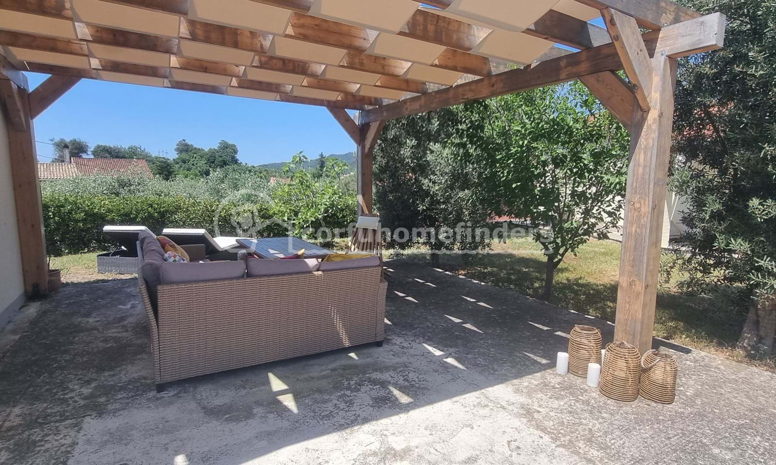 Listing photograph 2 of 15 of the house in Boukaris, published by Corfu Home Finders.
