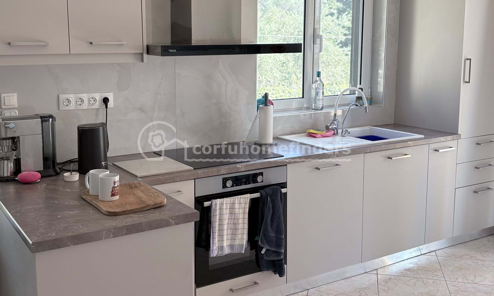 Listing photograph 14 of 15 of the house in Boukaris, published by Corfu Home Finders.