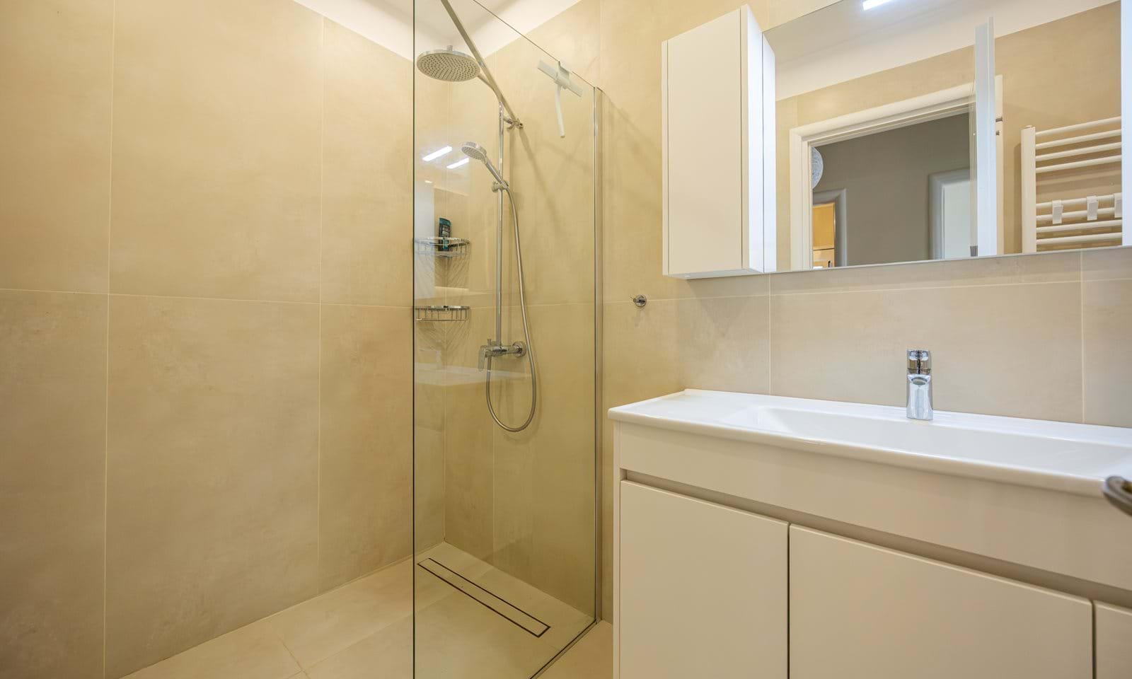Listing photograph 20 of 30 of the house in Barbati, published by Corfu Home Finders.
