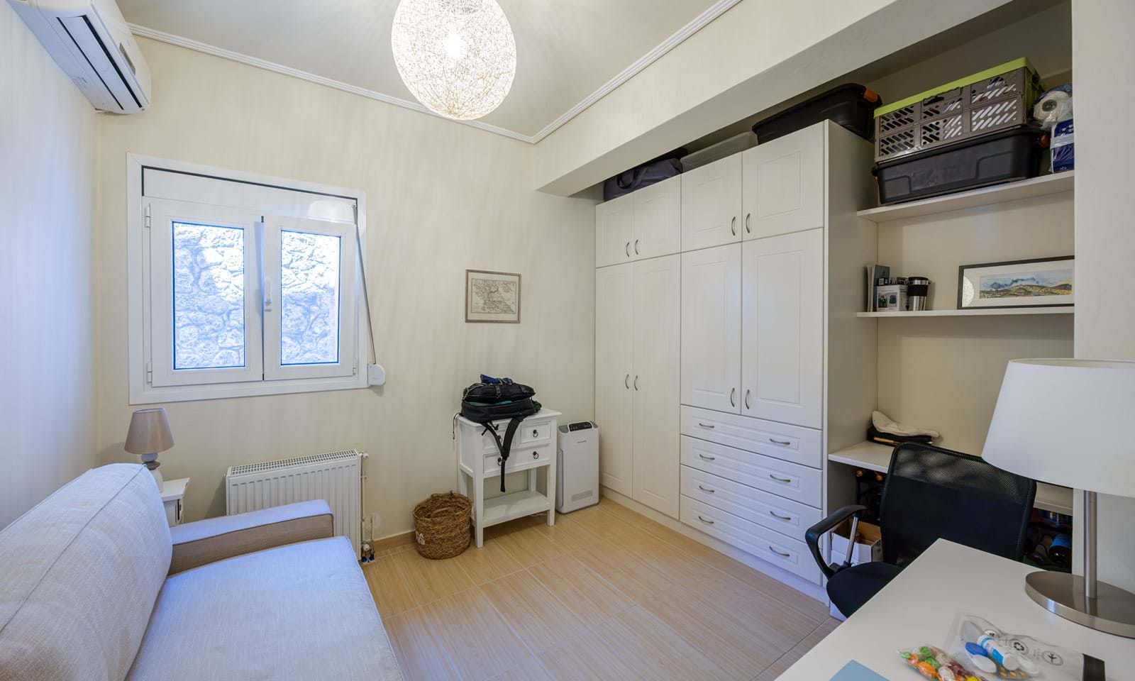 Listing photograph 19 of 30 of the house in Barbati, published by Corfu Home Finders.