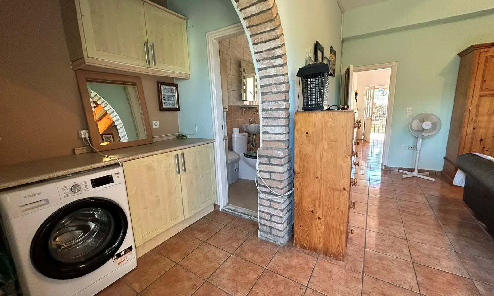 Listing photograph 7 of 17 of the house in Sgourades, published by Corfu Home Finders.