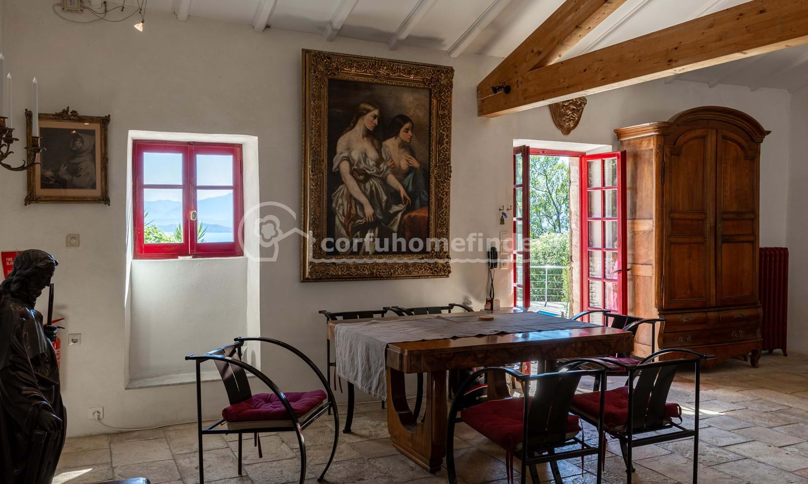 Listing photograph 7 of 19 of the house in Kassiopi, published by Corfu Home Finders.