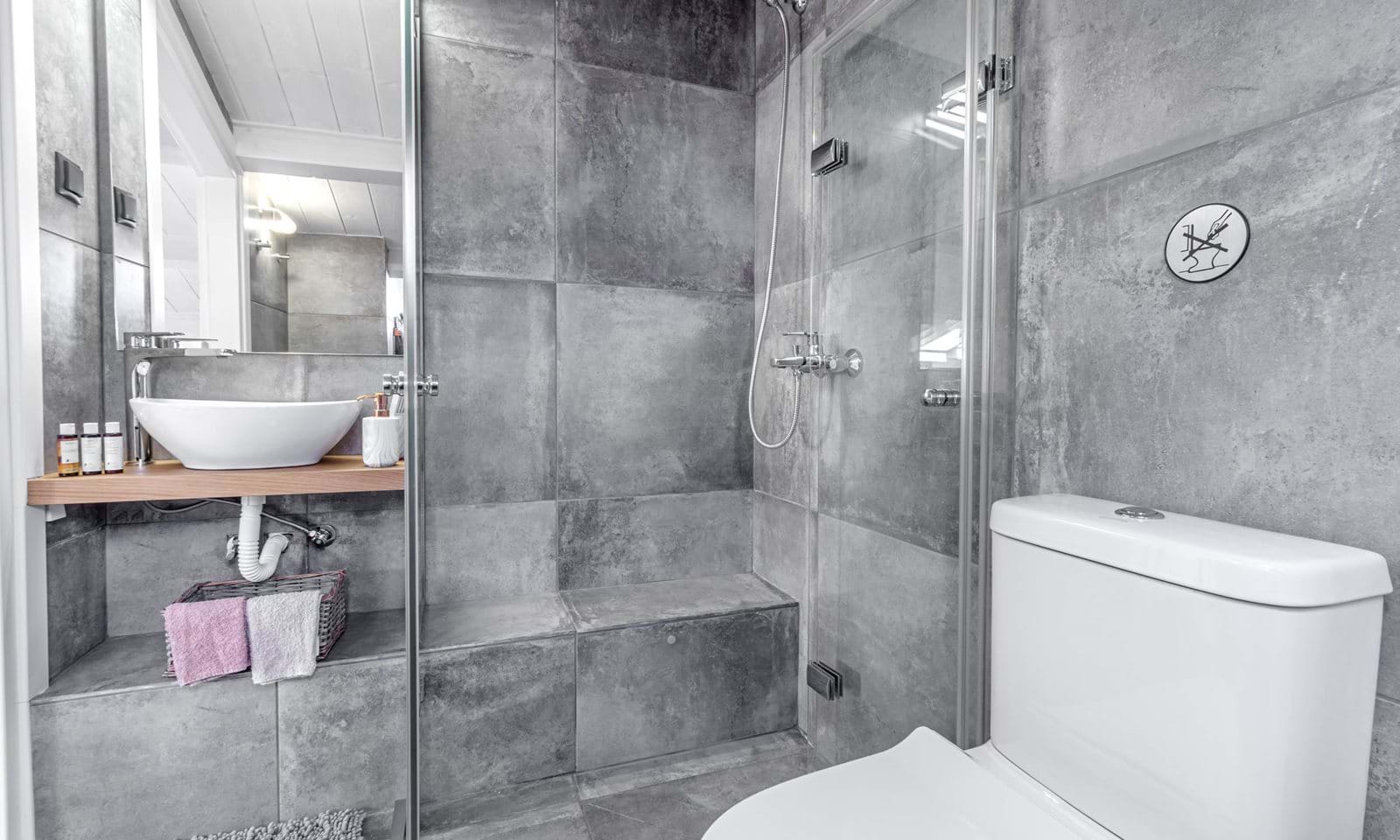Listing photograph 27 of 28 of the apartment in Corfu Town, published by Corfu Home Finders.