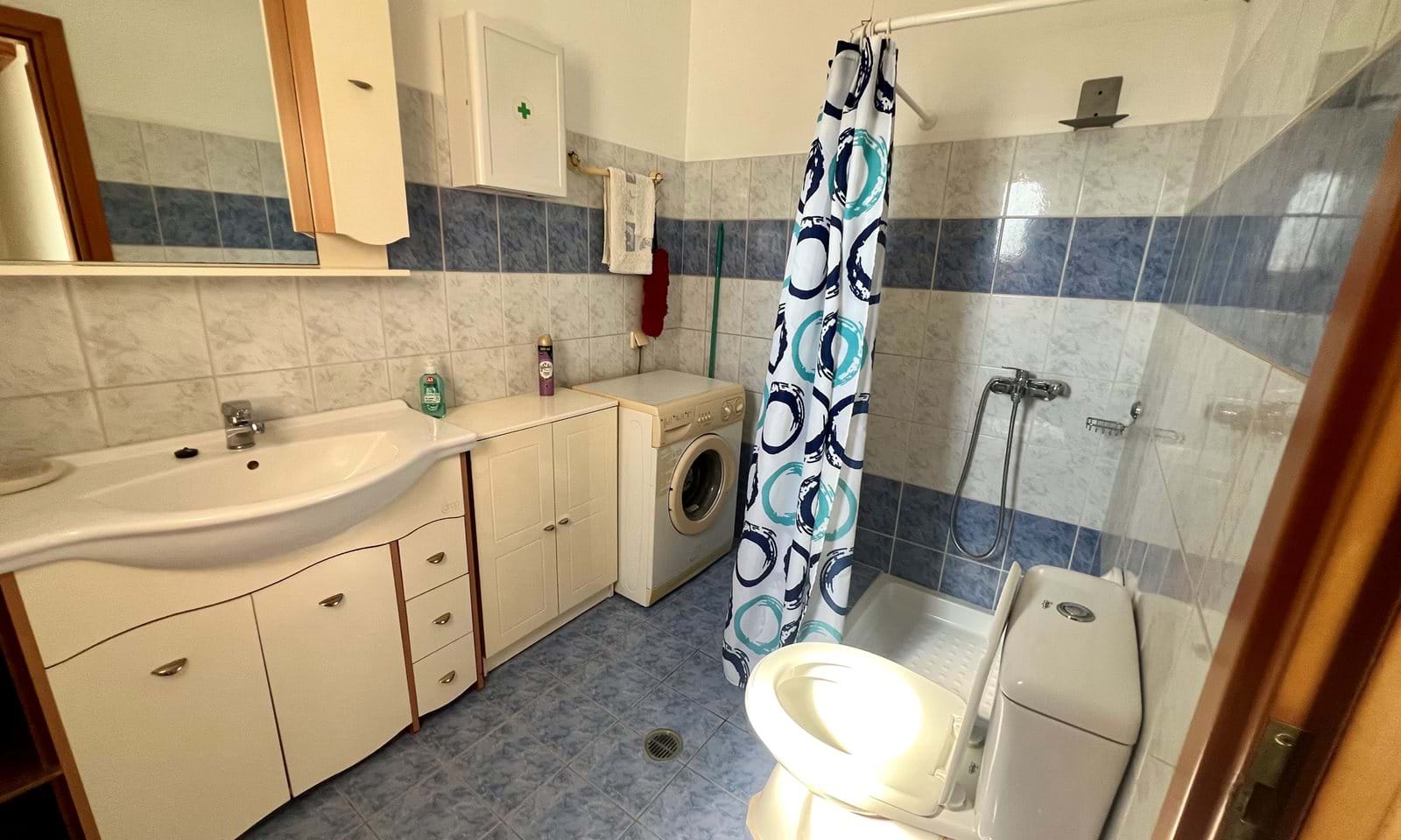 Listing photograph 15 of 22 of the house in Roda, published by Corfu Home Finders.