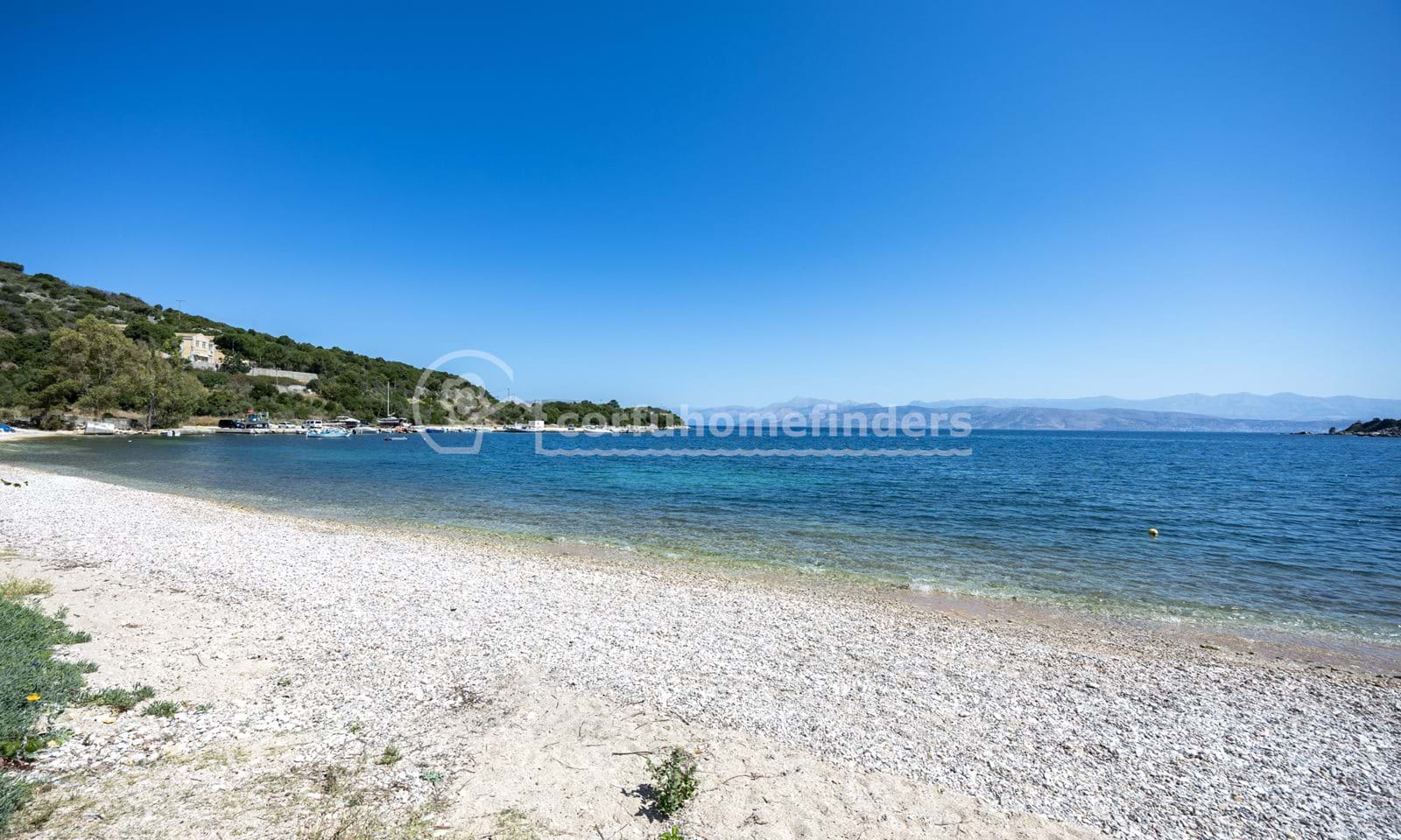 Listing photograph 3 of 28 of the house in Kassiopi, published by Corfu Home Finders.