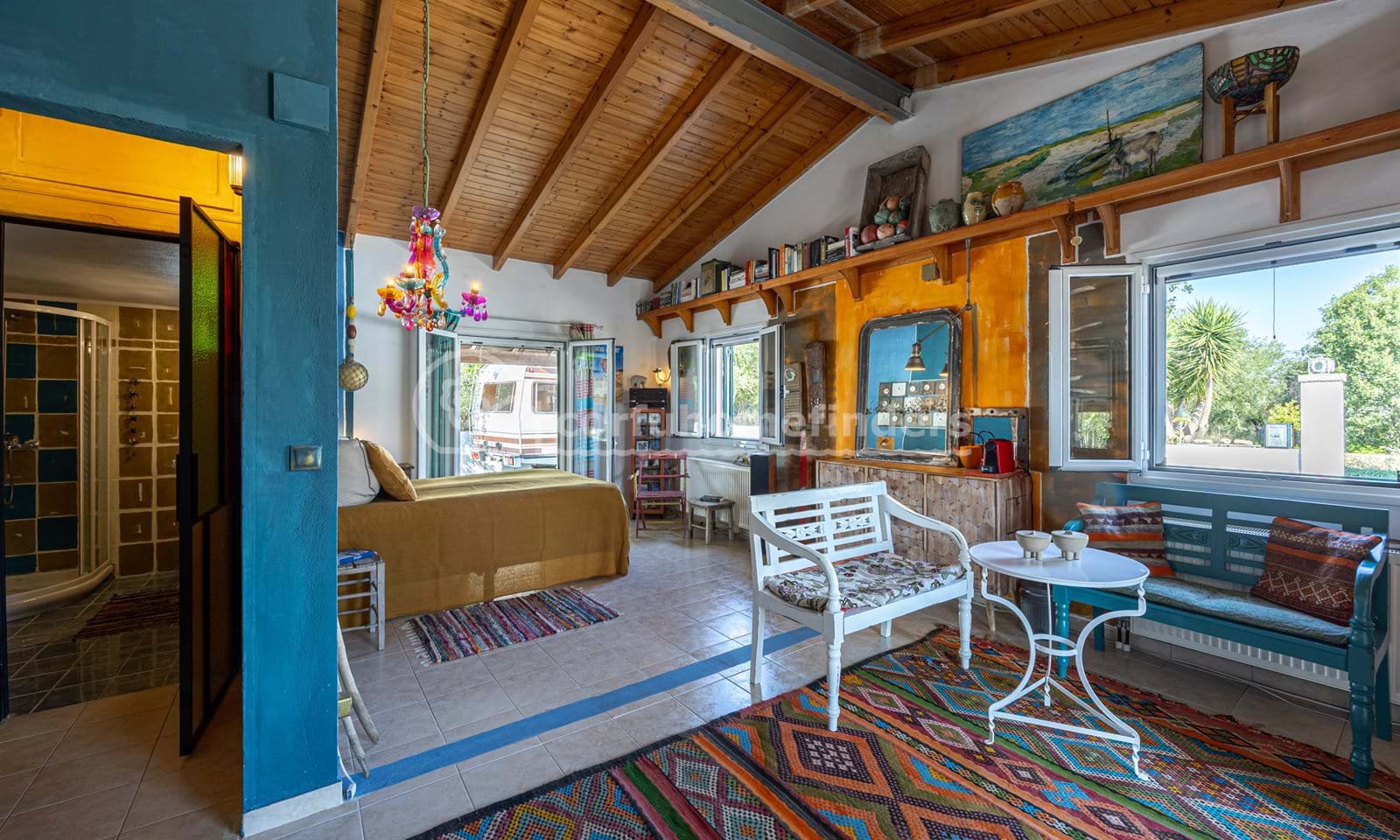 Listing photograph 14 of 27 of the house in Kouramades, published by Corfu Home Finders.