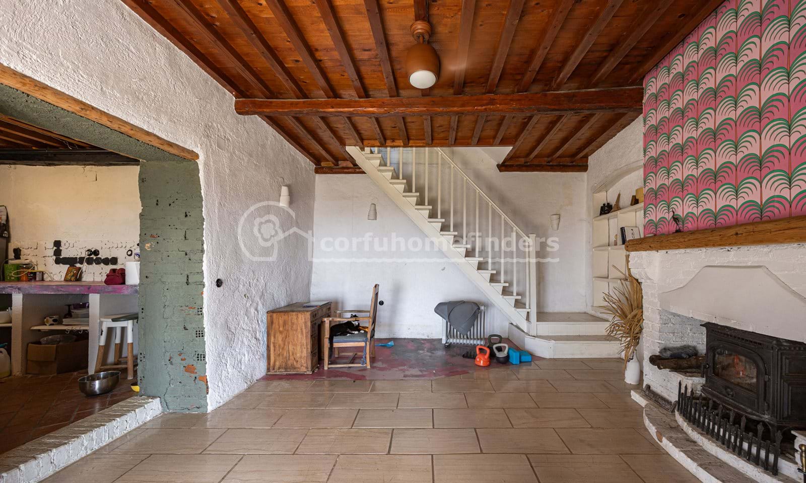 Listing photograph 8 of 15 of the house in Agios Markos, published by Corfu Home Finders.