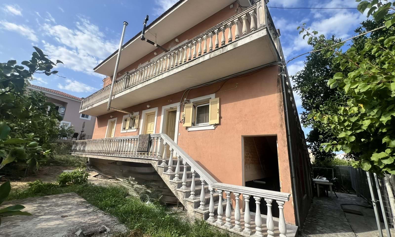 Listing photograph 6 of 8 of the house in Acharavi, published by Corfu Home Finders.