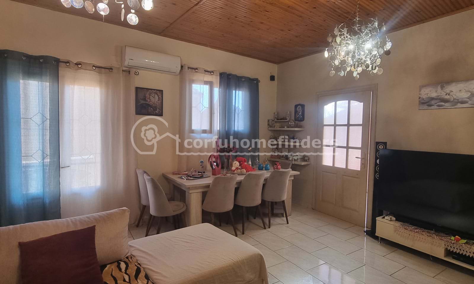 Listing photograph 4 of 14 of the house in Agios Mattheos, published by Corfu Home Finders.