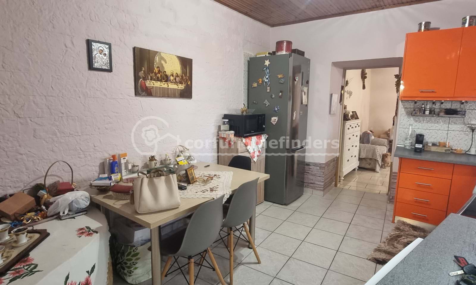 Listing photograph 7 of 14 of the house in Agios Mattheos, published by Corfu Home Finders.
