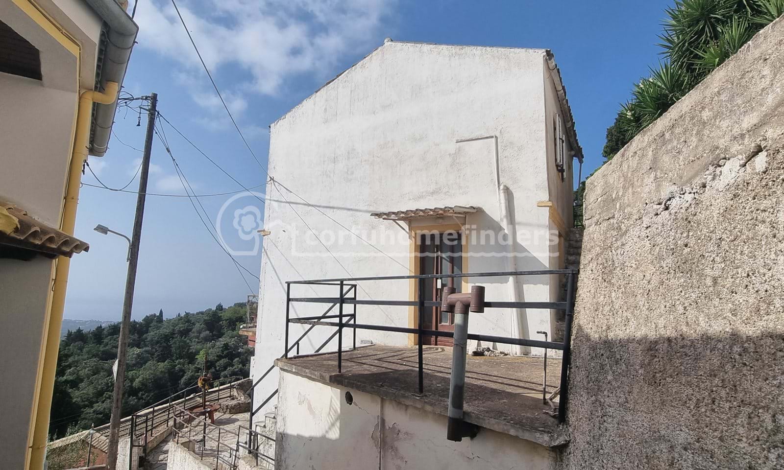 Listing photograph 18 of 18 of the house in Chlomos, published by Corfu Home Finders.