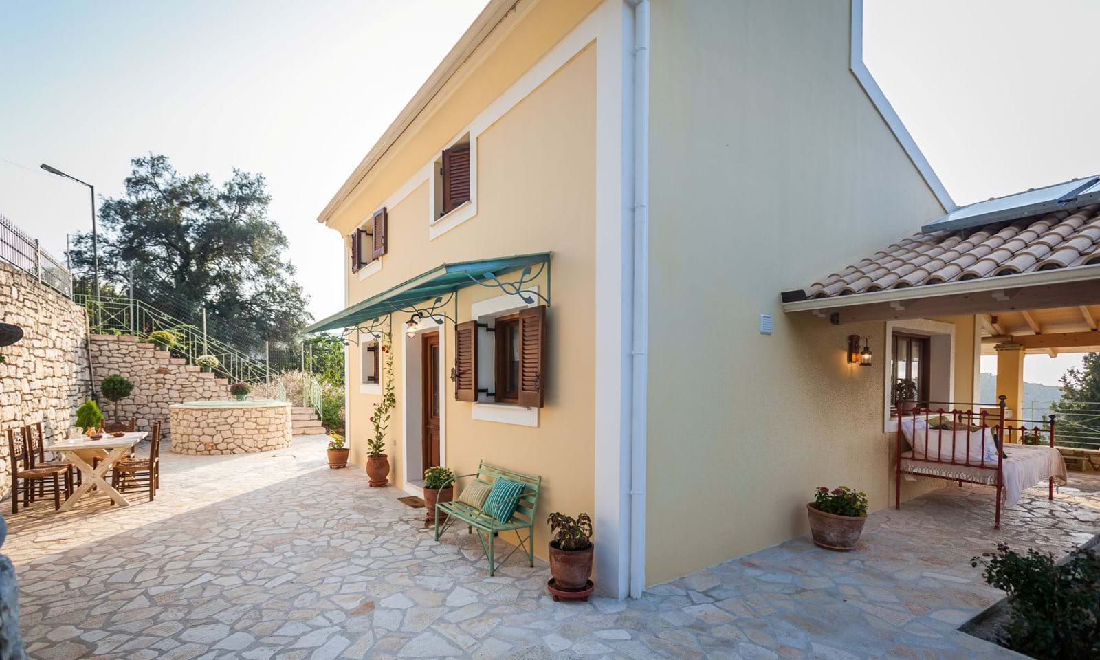Listing photograph 4 of 25 of the house in Arkadades, published by Corfu Home Finders.