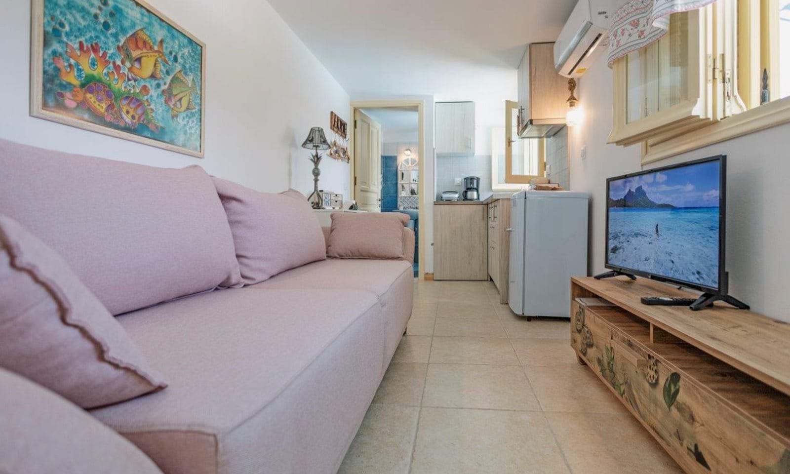 Listing photograph 17 of 25 of the house in Arkadades, published by Corfu Home Finders.