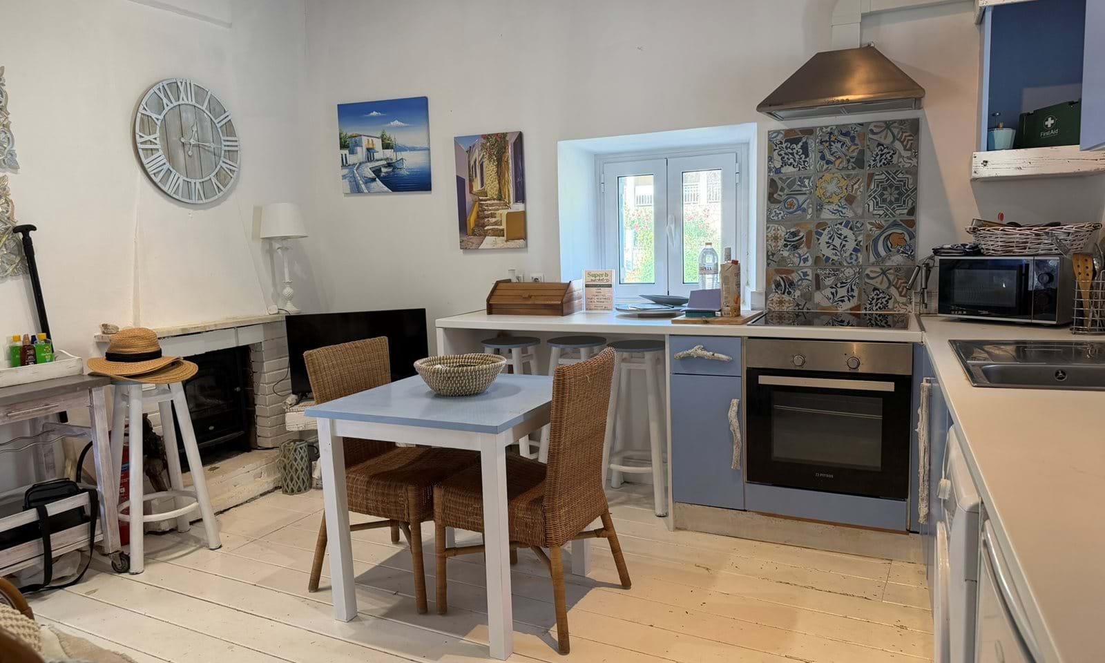 Listing photograph 9 of 13 of the house in Kalami, published by Corfu Home Finders.