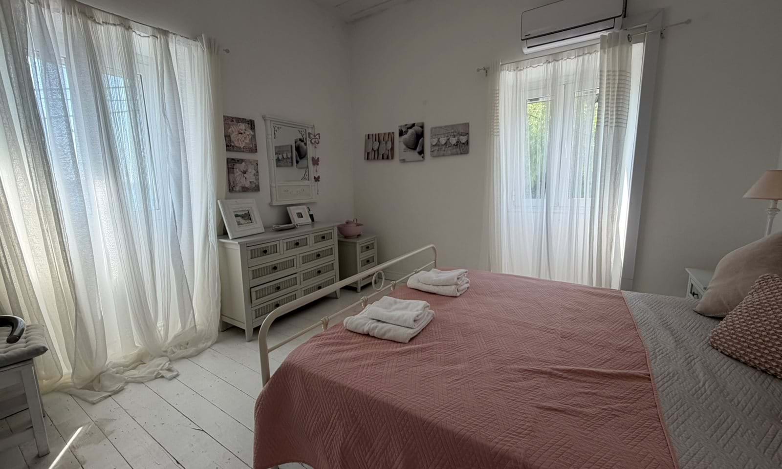 Listing photograph 7 of 13 of the house in Kalami, published by Corfu Home Finders.