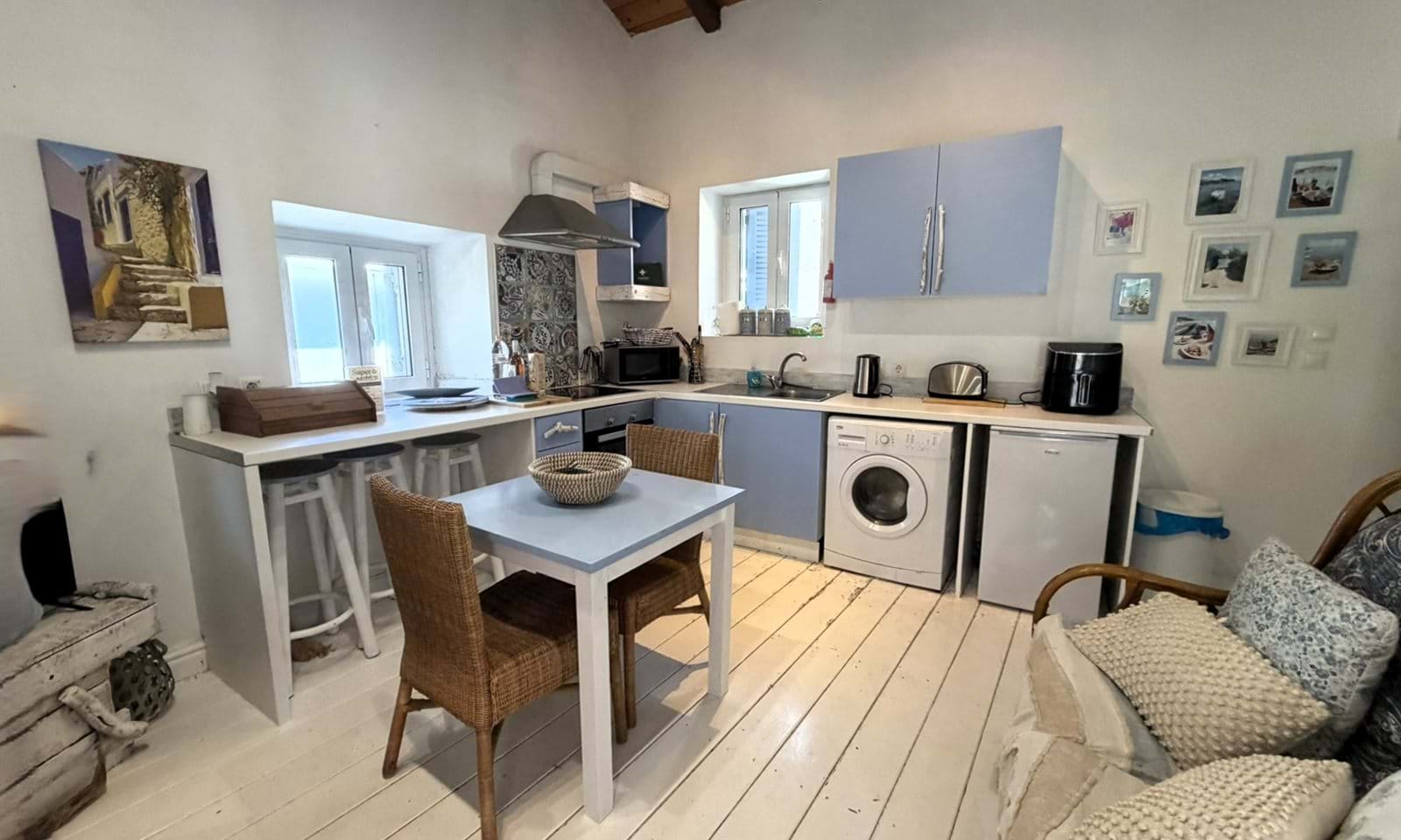 Listing photograph 3 of 13 of the house in Kalami, published by Corfu Home Finders.