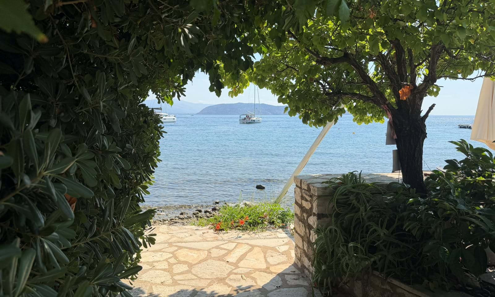 Listing photograph 1 of 13 of the house in Kalami, published by Corfu Home Finders.