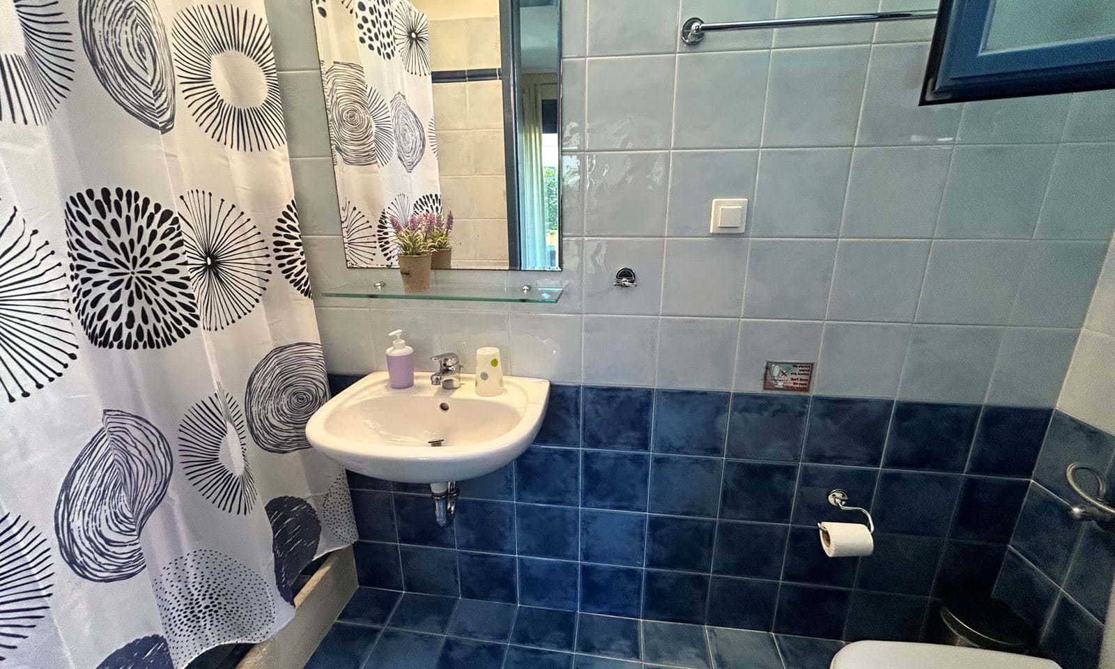 Listing photograph 17 of 20 of the house in Barbati, published by Corfu Home Finders.