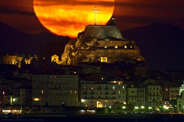 Banner for Big, big moon