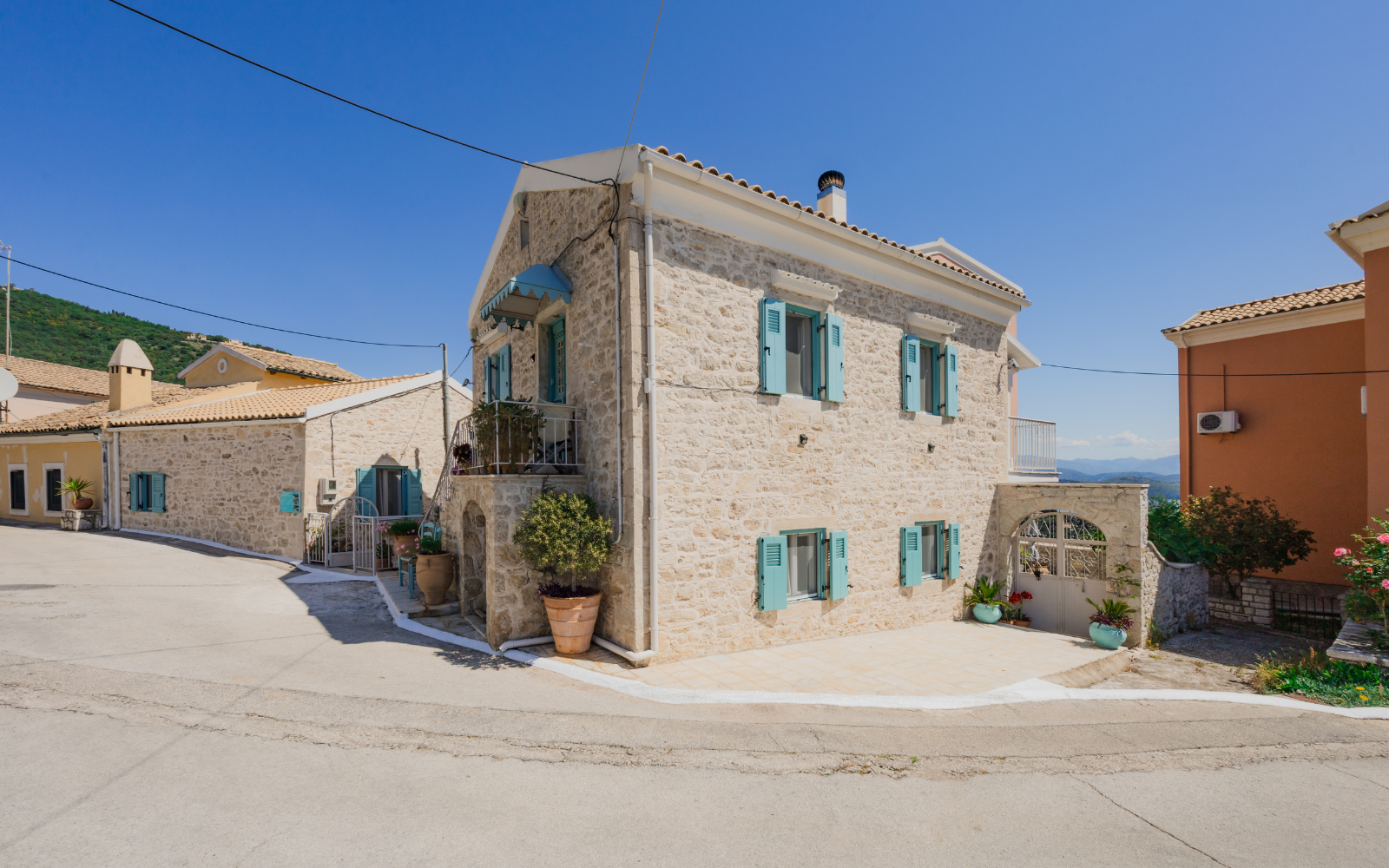 LOUSTRI HOUSE, Loustri, Corfu, 750,000 €