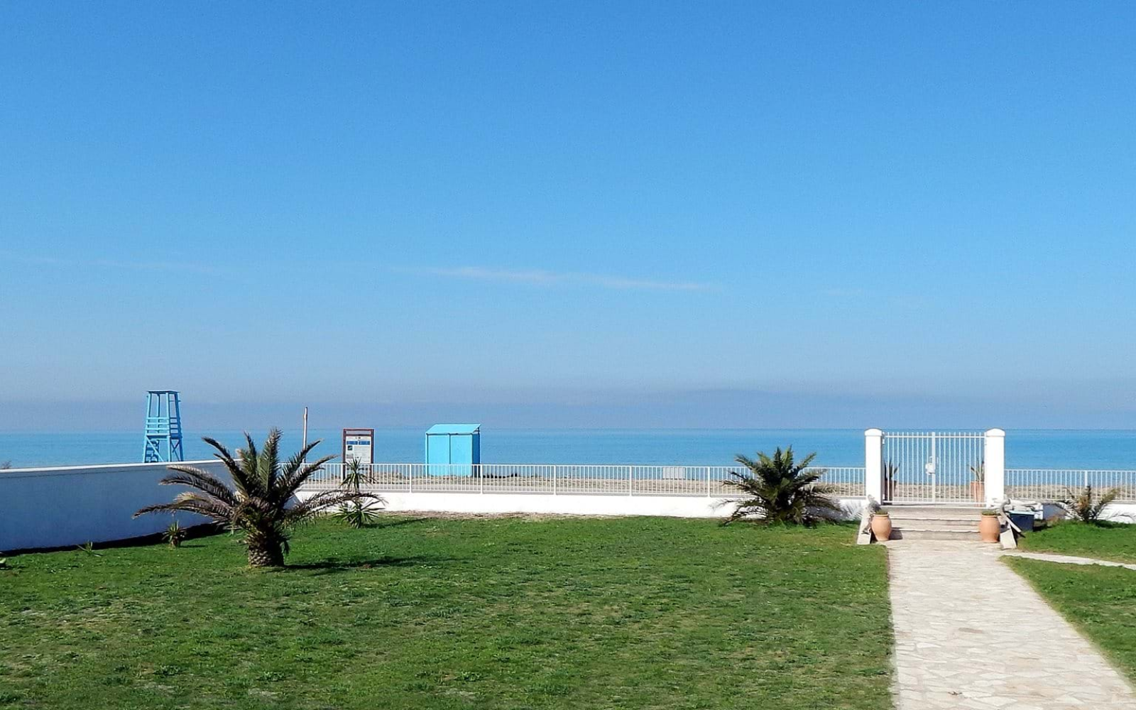 DRIFTWOOD BEACH HOUSE, Almyros, Corfu, 995,000 €