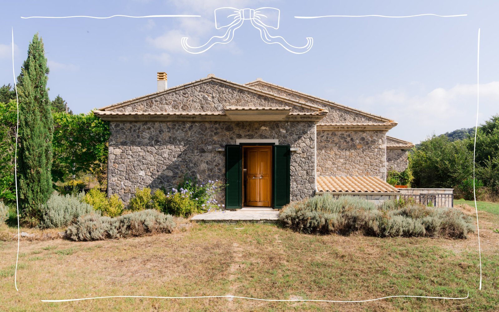 TWIN STONE HOUSES, Giannades, Corfu, 395,000 €, 3 Bedrooms 2 Bathrooms, Land Size - 3300m2. These 2 houses stand in a level plot of land with pretty views all around.