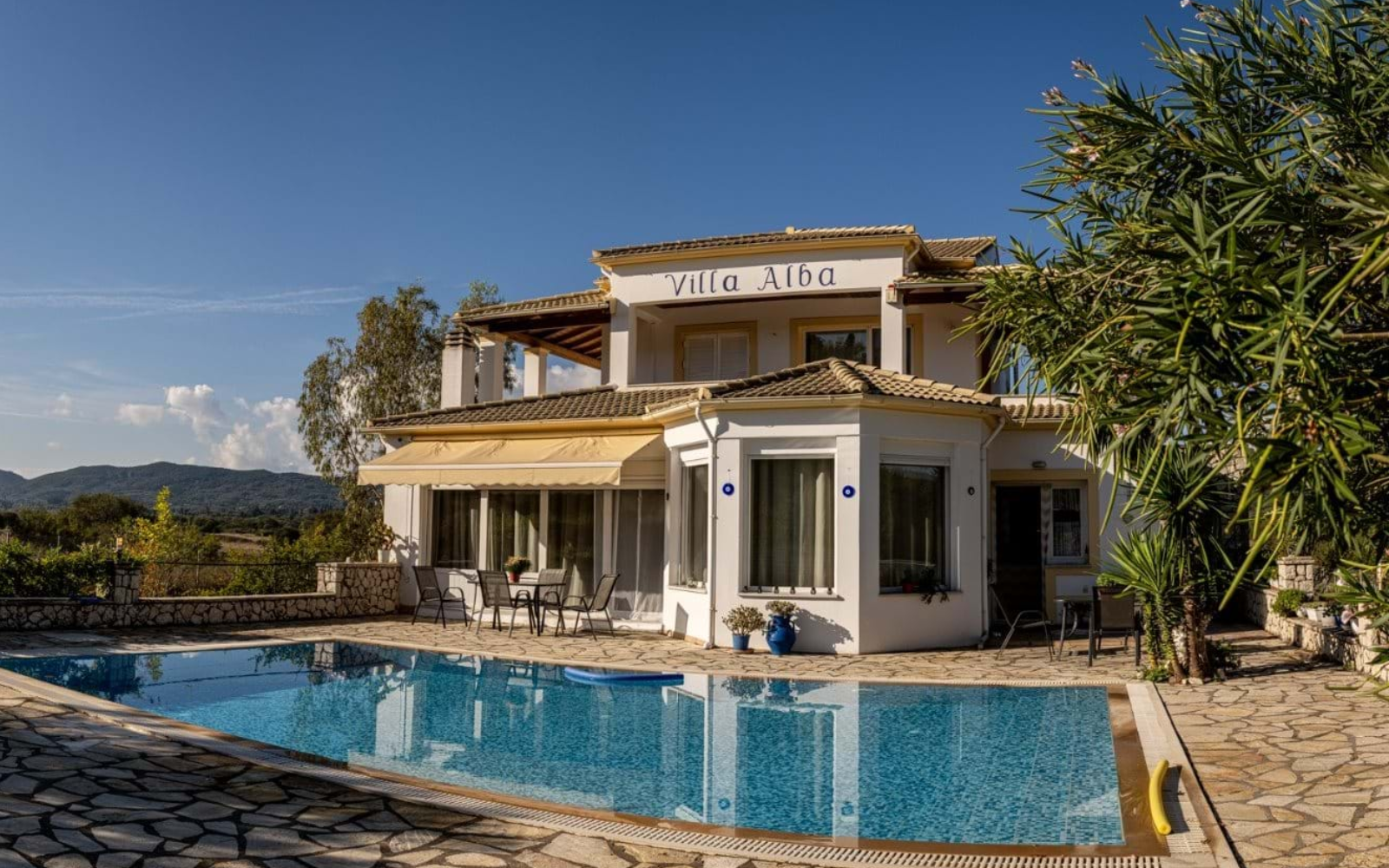 VILLA ALBA, nr Liapades, Corfu, 520,000 €