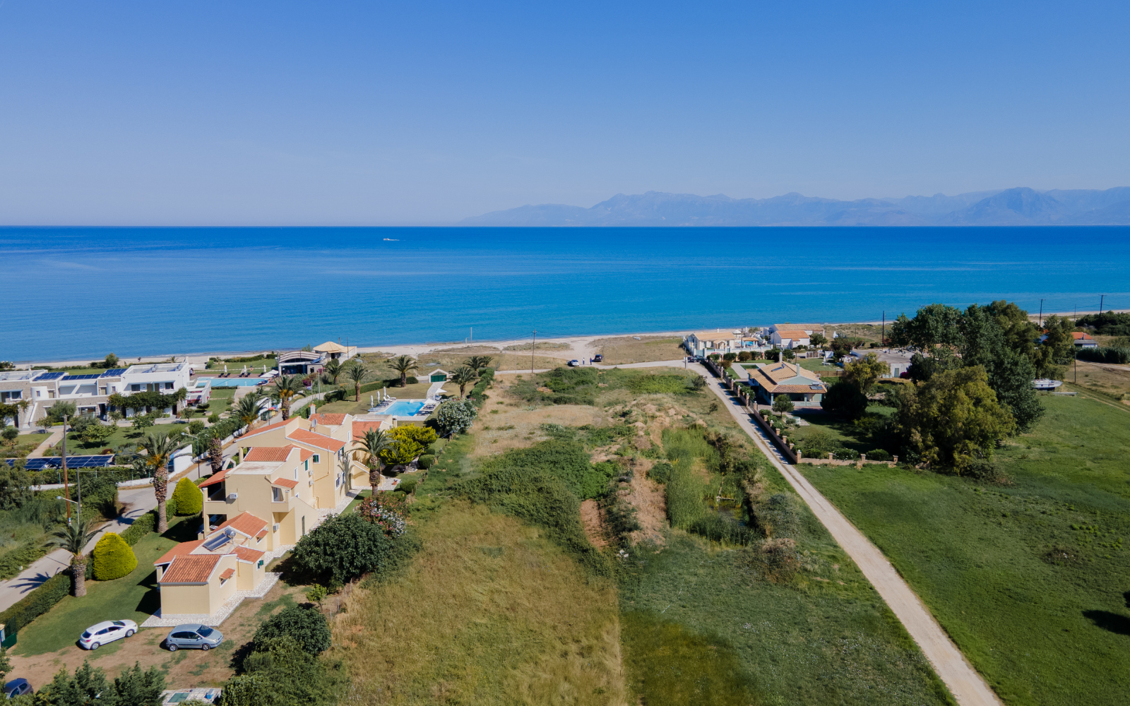ALMYROS BEACHFRONT LAND, Almyros, Corfu,  450,000 €