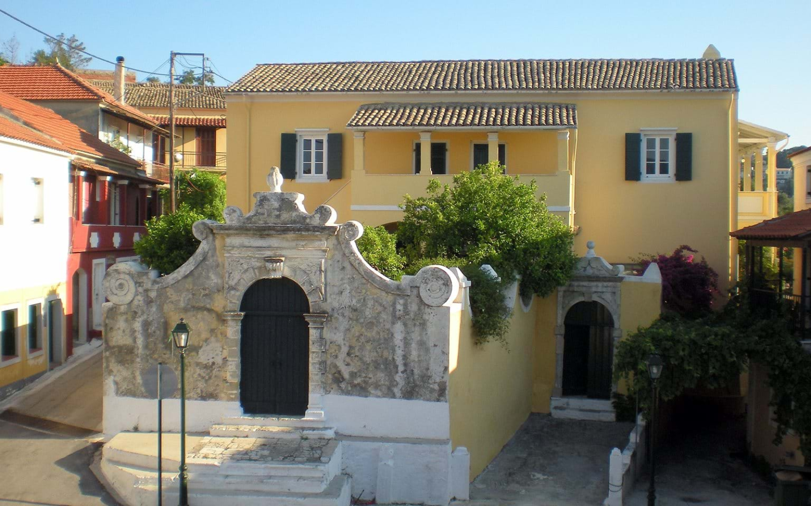 MONTEBELLO MANOR HOUSE, Antiperni, Karousades, Corfu