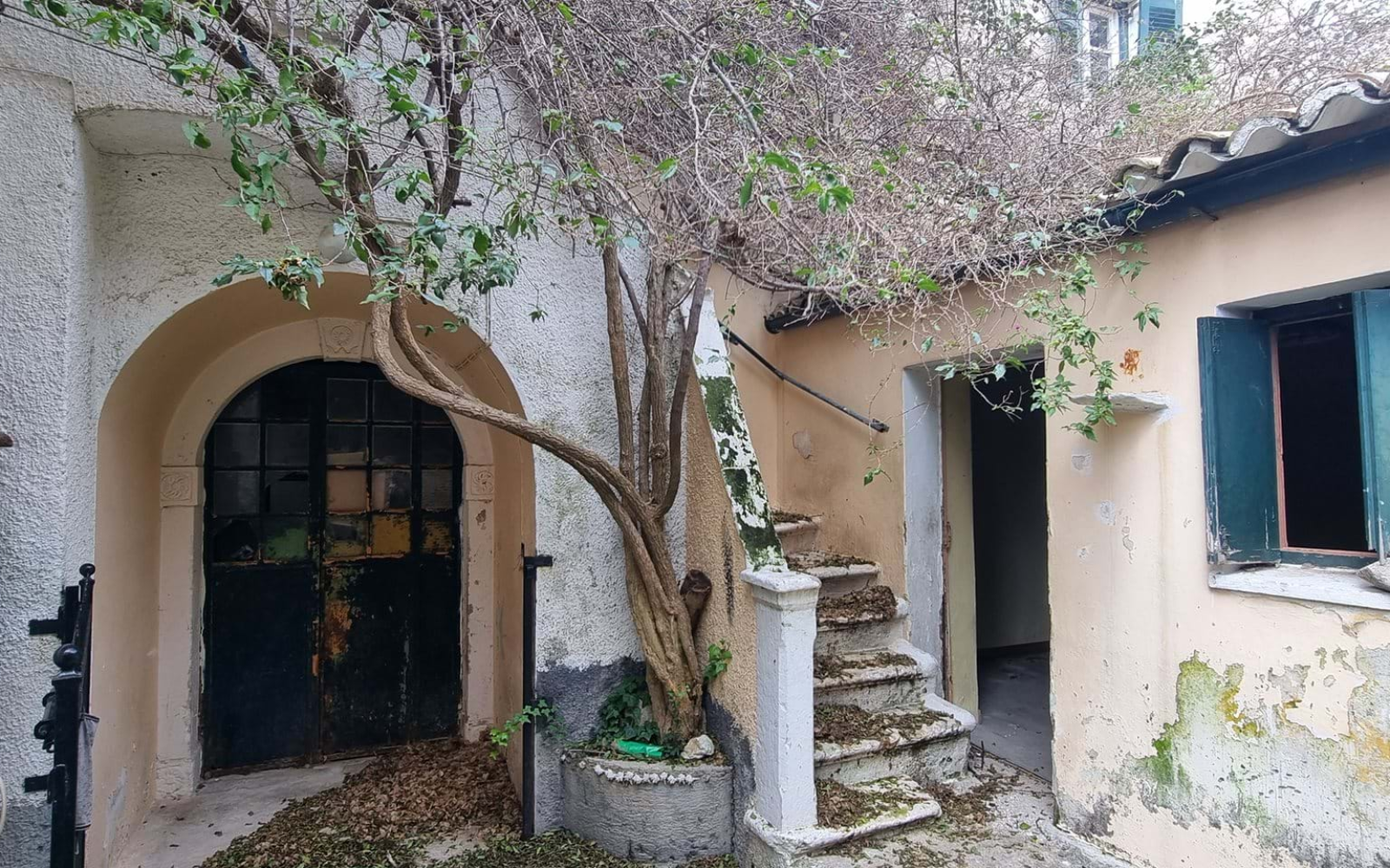 GASTOURI OLD PRESS, Gastouri, Corfu, 350,000 €