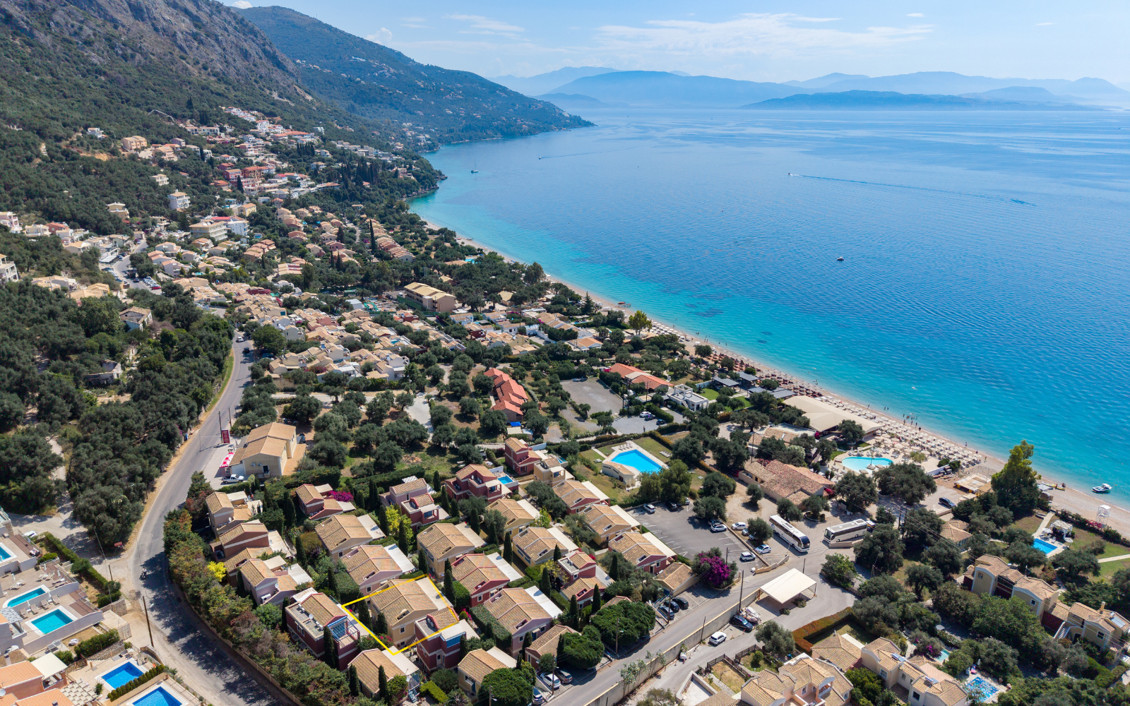 AKROGIALI APARTMENT, Barbati, Corfu