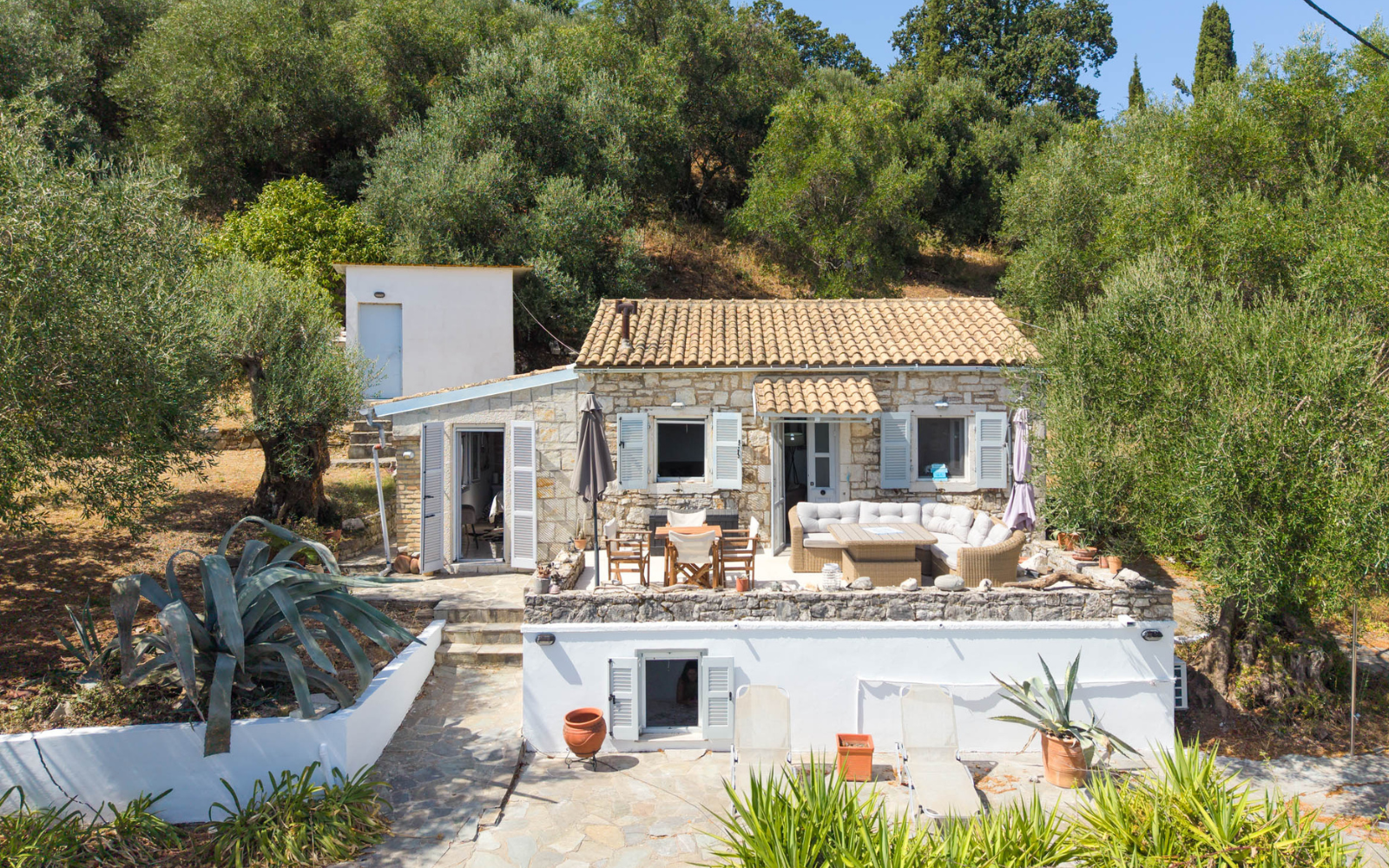 A northeast property isn't only €1m+ villas – MONEY TREE COTTAGE, Sinies, Northeast Corfu, 380,000 €