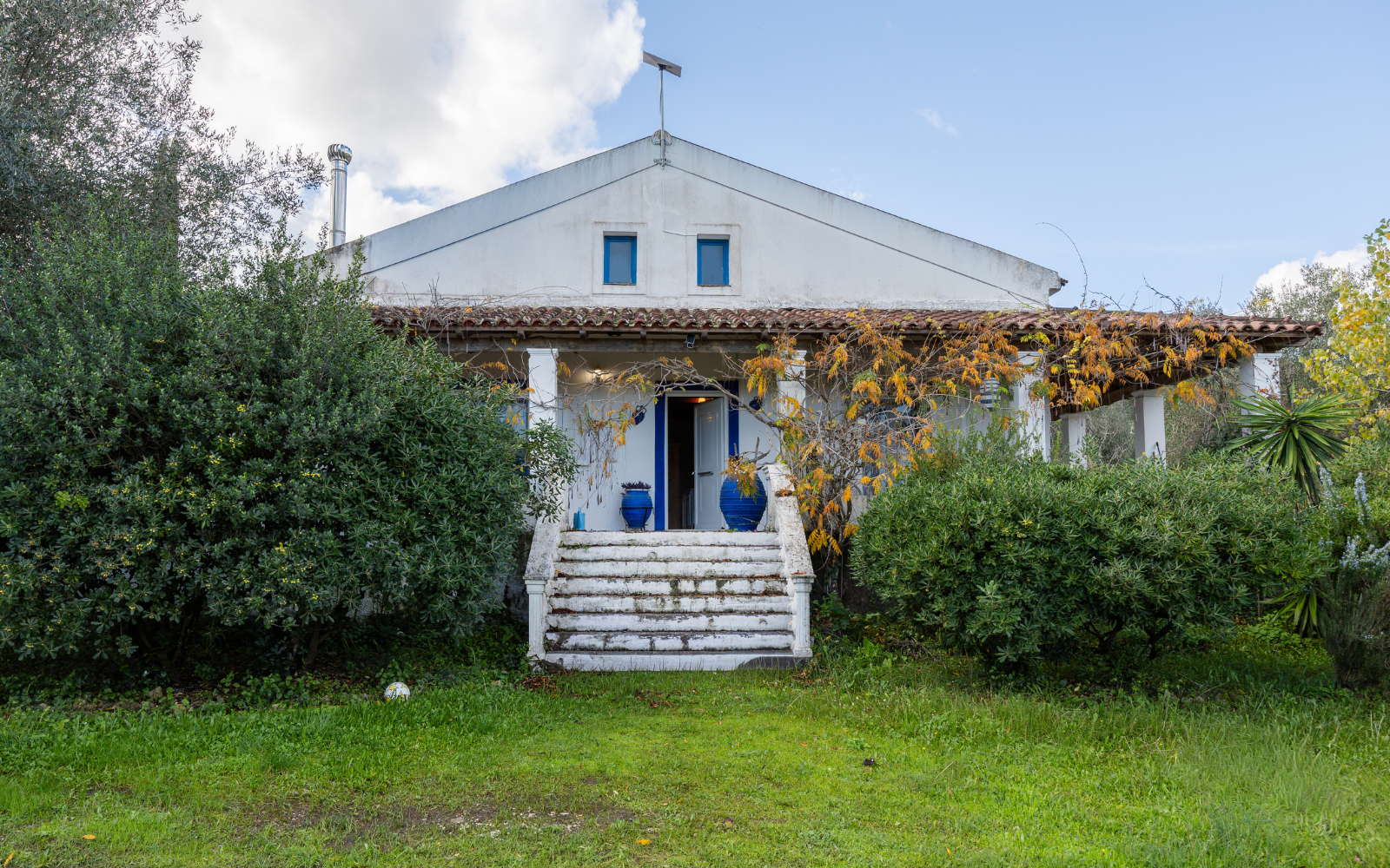 A property with substantial land – FELICITY, Agios Ioannis, Central Corfu, 310,000 €